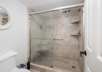 Primary En Suite Bathroom