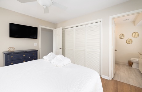 Back Queen Bedroom