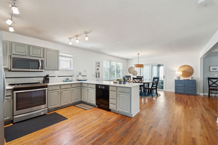 Modern Kitchen