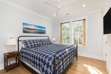2nd Floor King Bedroom