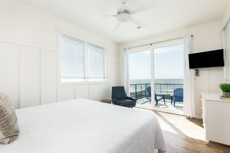 Oceanfront Bedroom Balcony