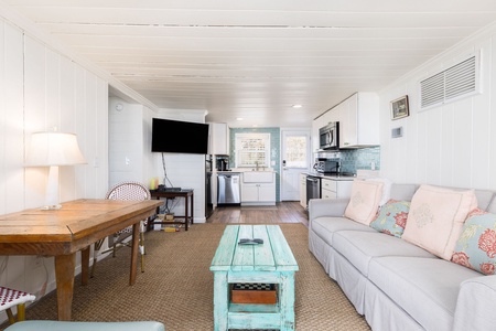 Living area to kitchen