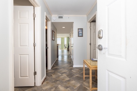 Step inside Tides of 5 to find a welcoming entry hallway