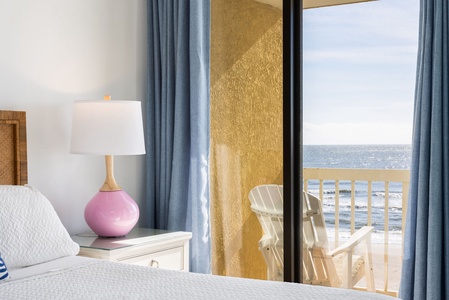 Sea Folly - Oceanfront Primary King Suite