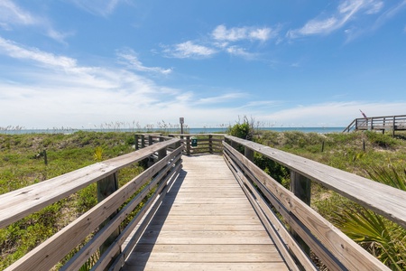 Beach Access Across St.