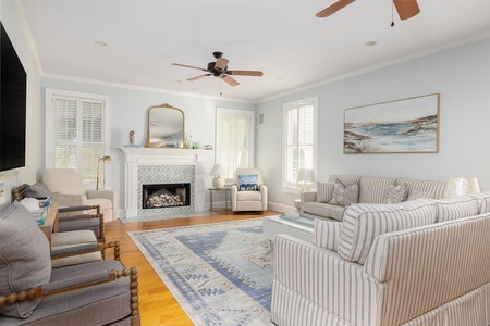 Sunny and spacious living room