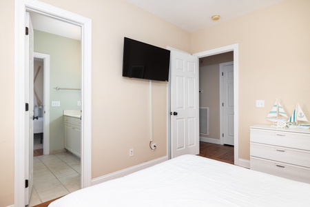 Second Queen Bedroom