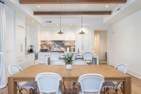 Dining Table & Kitchen