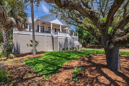 Casa Blanca is a charming coastal retreat