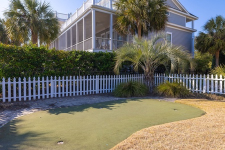 Private Putting Green