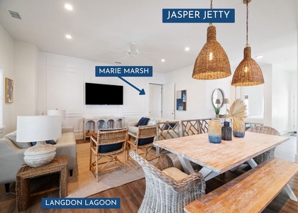 Jasper Jetty is the rental of Marie Marsh & Langdon Lagoon. Door between properties opens for easy access!