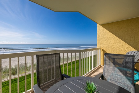 Enjoy meals al fresco at your outdoor dining table