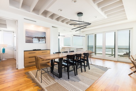 This dining table is perfect for families and larger groups