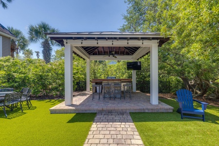 Outdoor Grilling Area