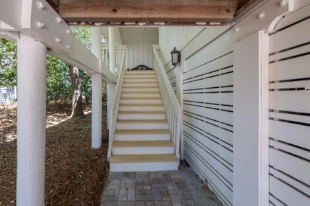 Steps to Front Entrance
