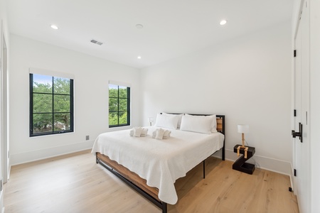 King Bedroom 3