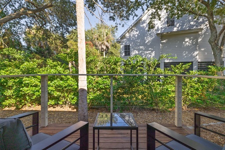 Private deck off of the twin bedroom