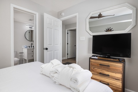 Queen Bedroom