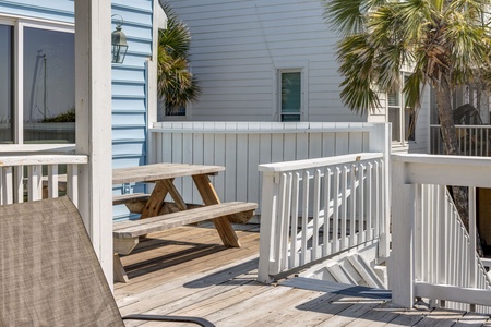 additional oceanfront porch space