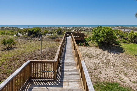 Take your very own boardwalk out to the ocean