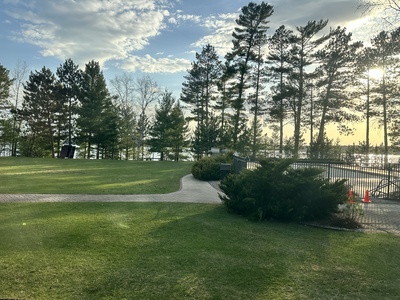 VIEW -STUDIO SIDE