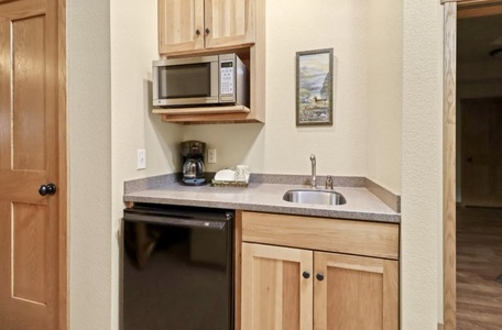 Studio bedroom amenity