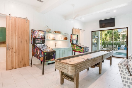 Coastal Comfort 10