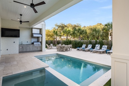Coastal Comfort 68