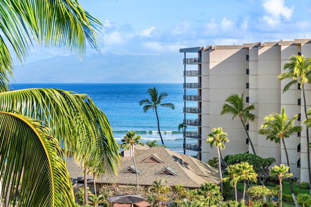 Ocean view from the lanai of Kaanapali Shores 746