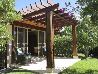 Private Guest Lanai off Guest Bedroom 1