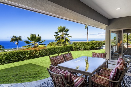 Spacious living room with Tommy Bahama décor and plenty of seating for everyone.