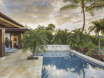 Outdoor Cabana by The Pool