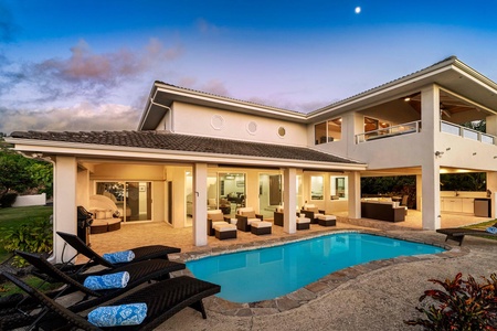 Welcome to Ho‘okipa Hale—featuring a tranquil, 2-ft deep wading pool perfect for lounging and little ones.