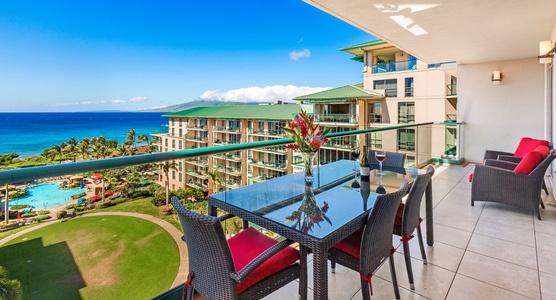Relax on your lanai at Honua Kai Hokulani 825, where breathtaking views of the ocean and resort await.