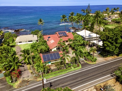 Aerial views of the homes surroundings