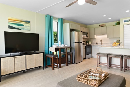 Open concept living makes this condo aptly fit for entertaining