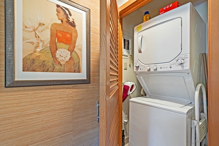 Kahana Sunset B4B offers an in-suite washer and dryer for added convenience during your stay.