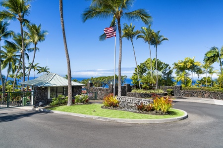 Keauhou Estates Entrance