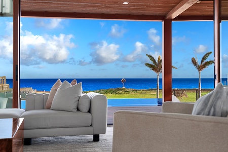 A nice spot to relax and enjoy the Hawaii views.