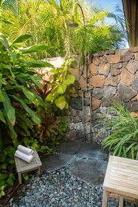 Guest Suite 3 outdoor shower view, blending nature with relaxation.