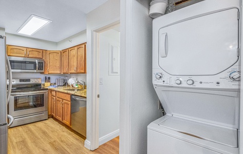 Royal Kahana 213 includes a convenient in-suite washer and dryer for easy laundry during your stay.