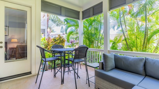 Dine al fresco on the lanai in a tropical garden atmosphere.