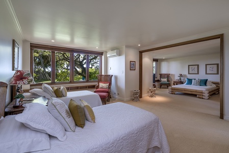 Guest house: Guest Bedroom 2