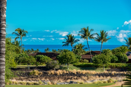 Close up of year round ocean and sunset views from your lanai.