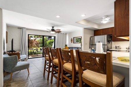 Central A/C and ceiling fans keep the unit comfortable