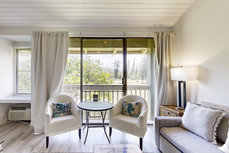 Cozy lofted layout overlooking the living room.
