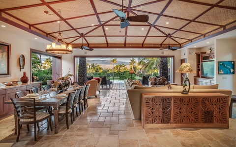 Enjoy complimentary access to the stunning Mauna Lani Beach Club.