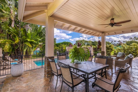 Indoor and outdoor dining areas