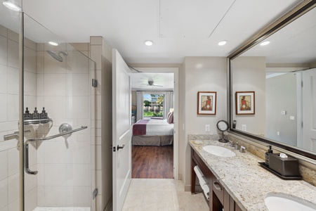 Seamless flow from bath to bedroom at Honua Kai Konea 204 ensures easy transitions and total comfort.