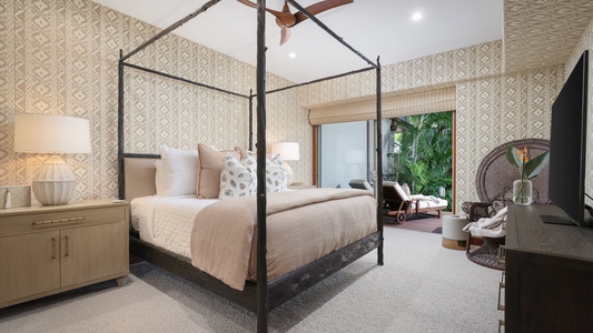 Relax in the primary suite with central AC, king-sized bed, ensuite bath and private lanai.